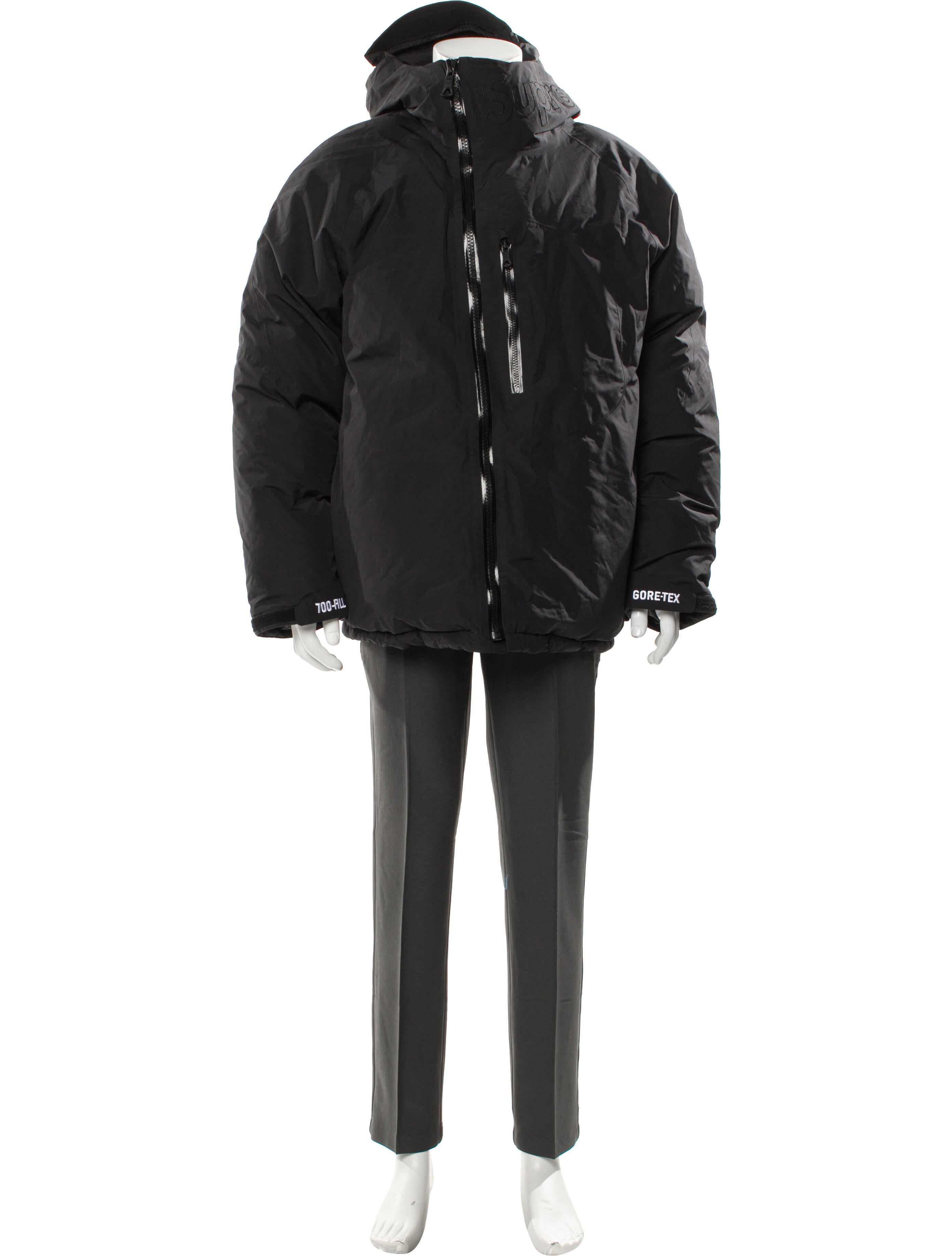 Supreme x Gore-Tex 2023 700-Fill Down Parka