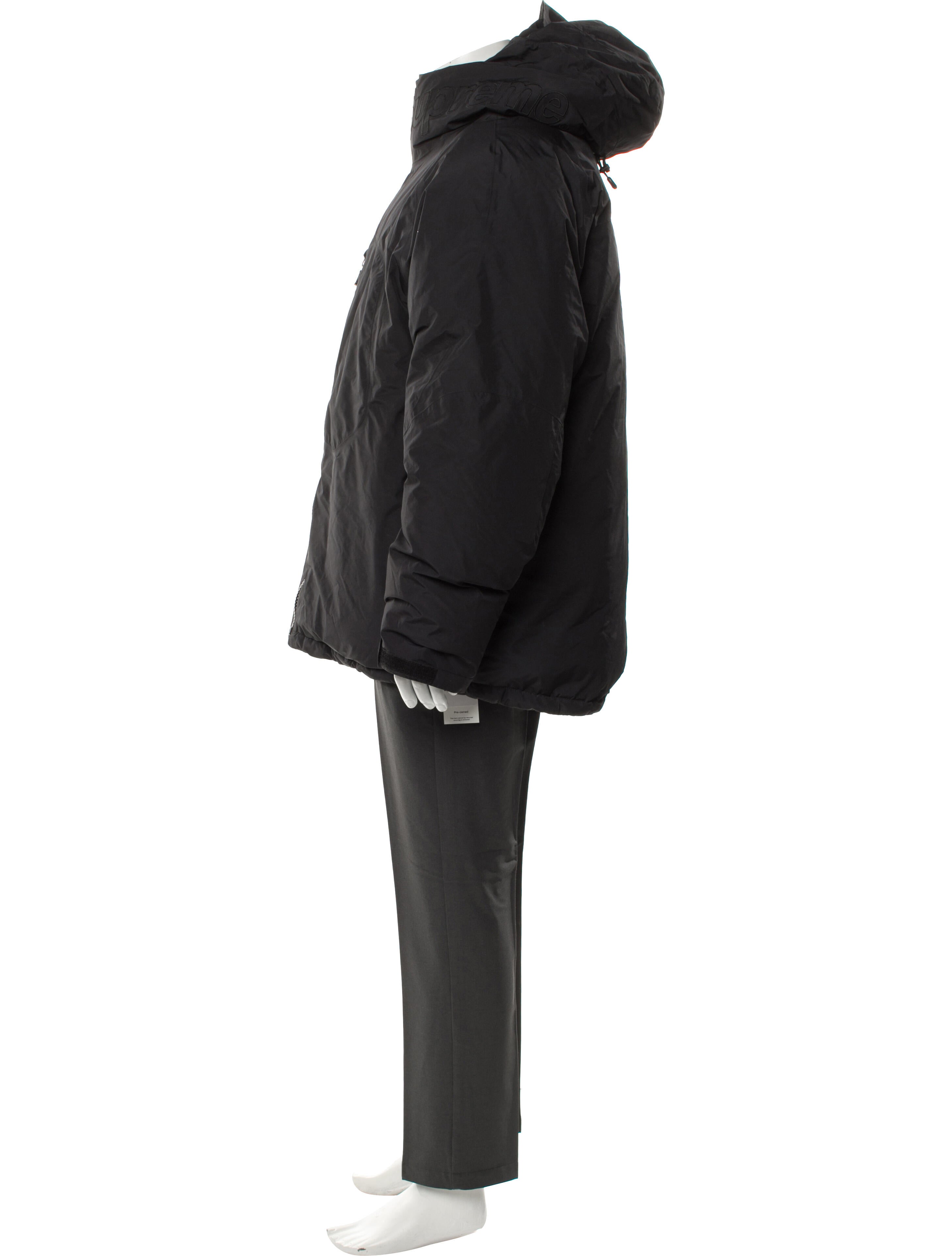 Supreme x Gore-Tex 2023 700-Fill Down Parka