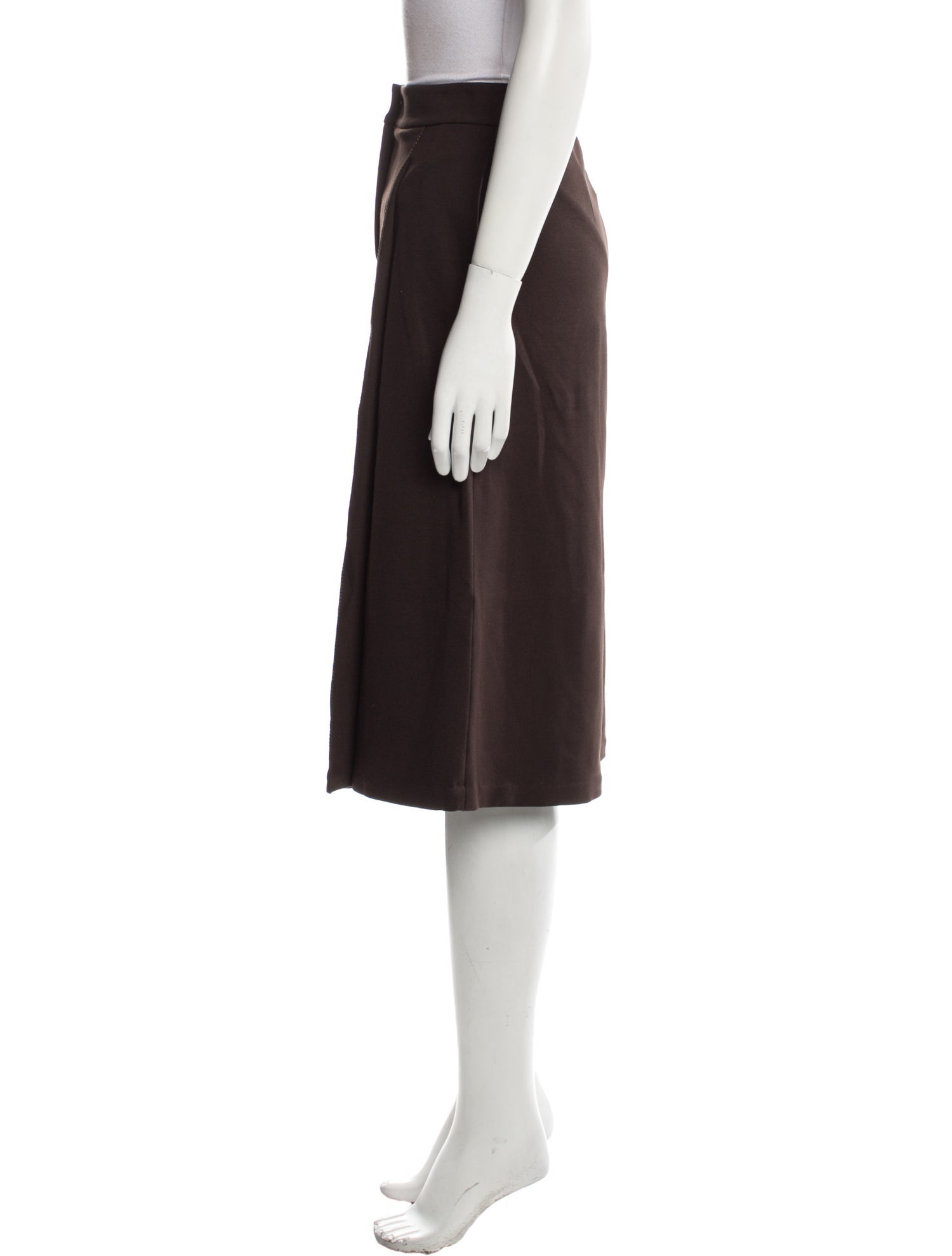 Siyu Knee-Length Shorts