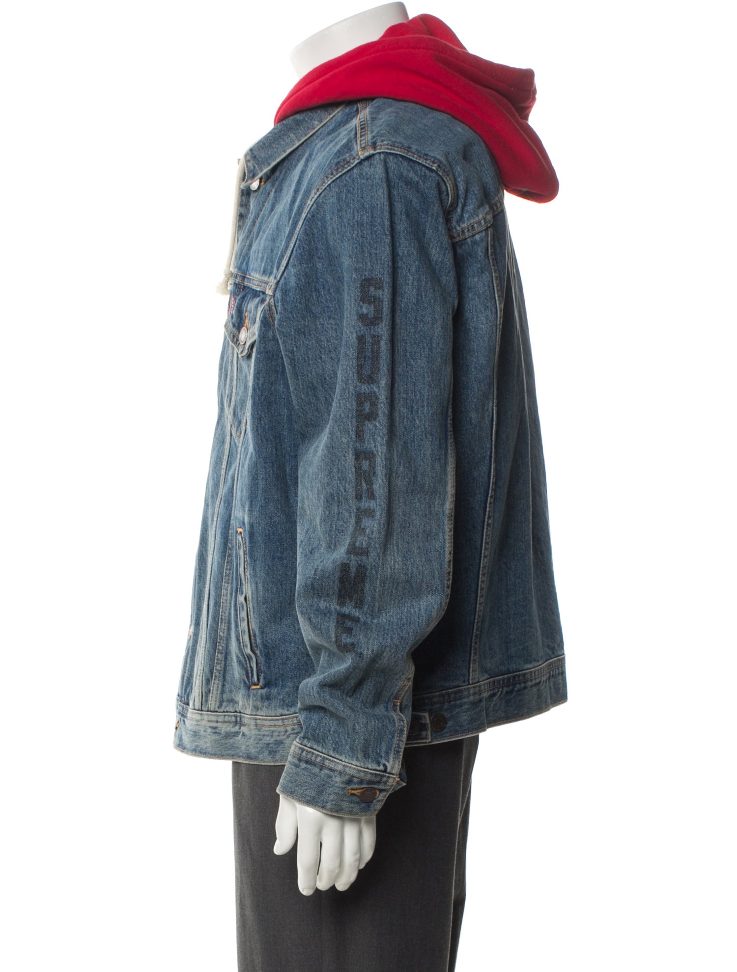 Supreme x Levi's 2017 Trucker Denim Jacket