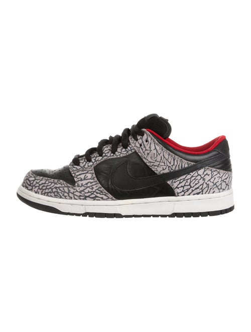 Supreme x Nike Dunk SB Low 'Black Cement' Sneakers