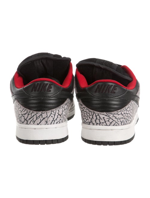 Supreme x Nike Dunk SB Low 'Black Cement' Sneakers