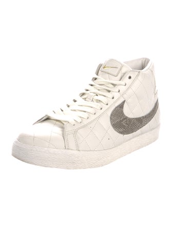 Supreme x Nike Blazer SB 'Sail' Sneakers
