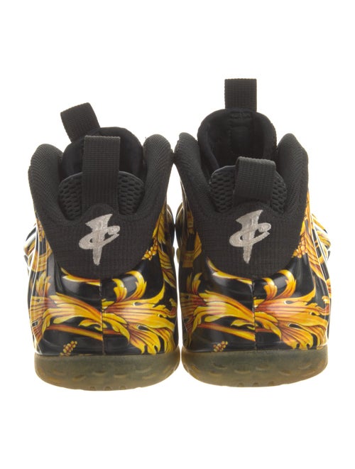 Supreme x Nike Air Foamposite One Sneakers