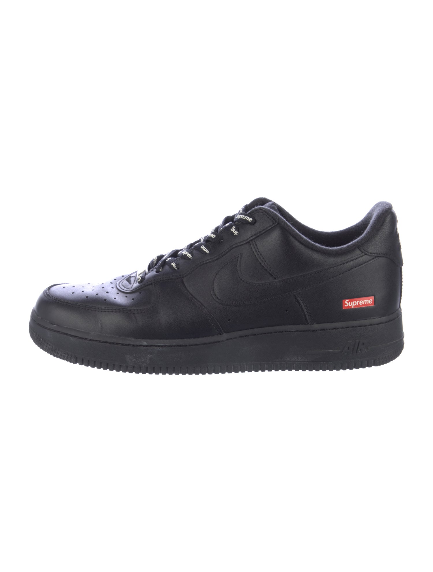 Supreme x Nike Air Force 1 Low Sneakers