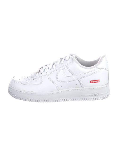 Supreme x Nike Air Force 1 'Box Logo - White' Sneakers