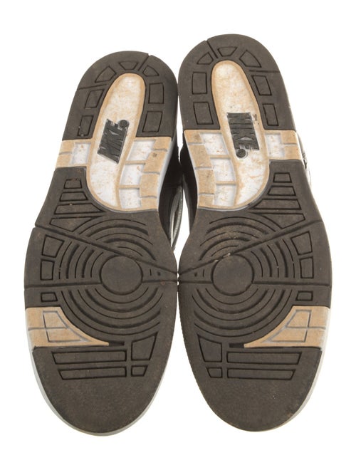 Supreme x Nike SB Air Force 2 Low Brown Sneakers