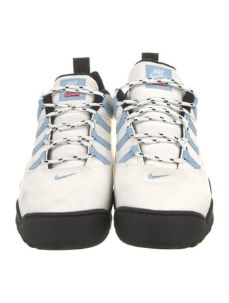 Supreme x Nike Darwin Low Sneakers