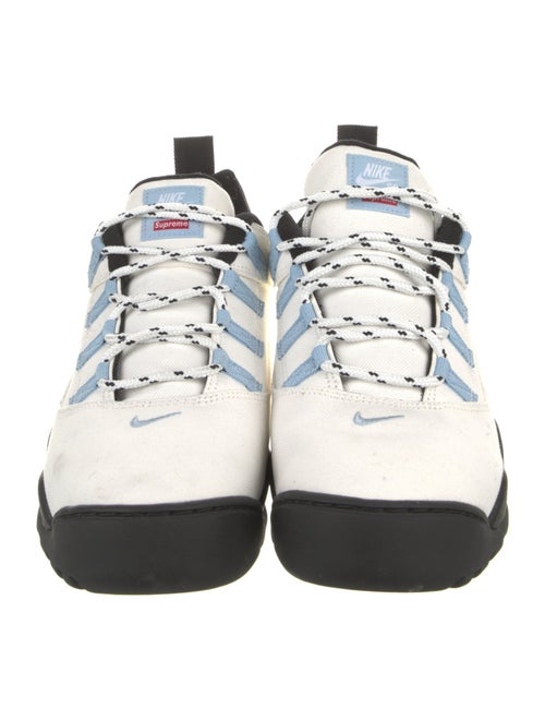 Supreme x Nike Darwin Low Sneakers