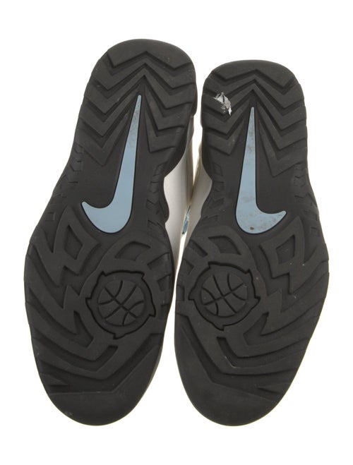 Supreme x Nike Darwin Low Sneakers