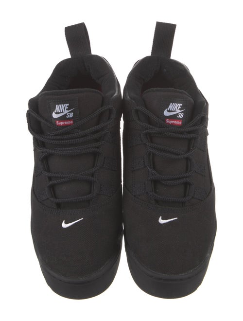 Supreme x Nike SB Darwin Low Sneakers