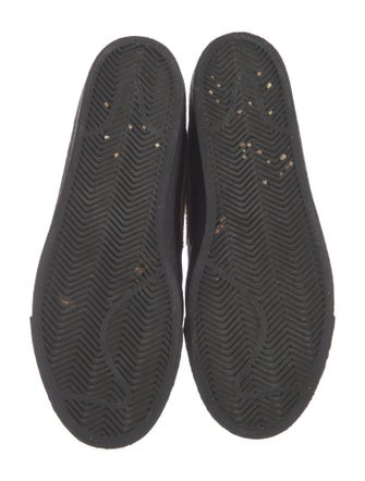 Supreme x Nike SB Blazer Mid QS Athletic Sneakers