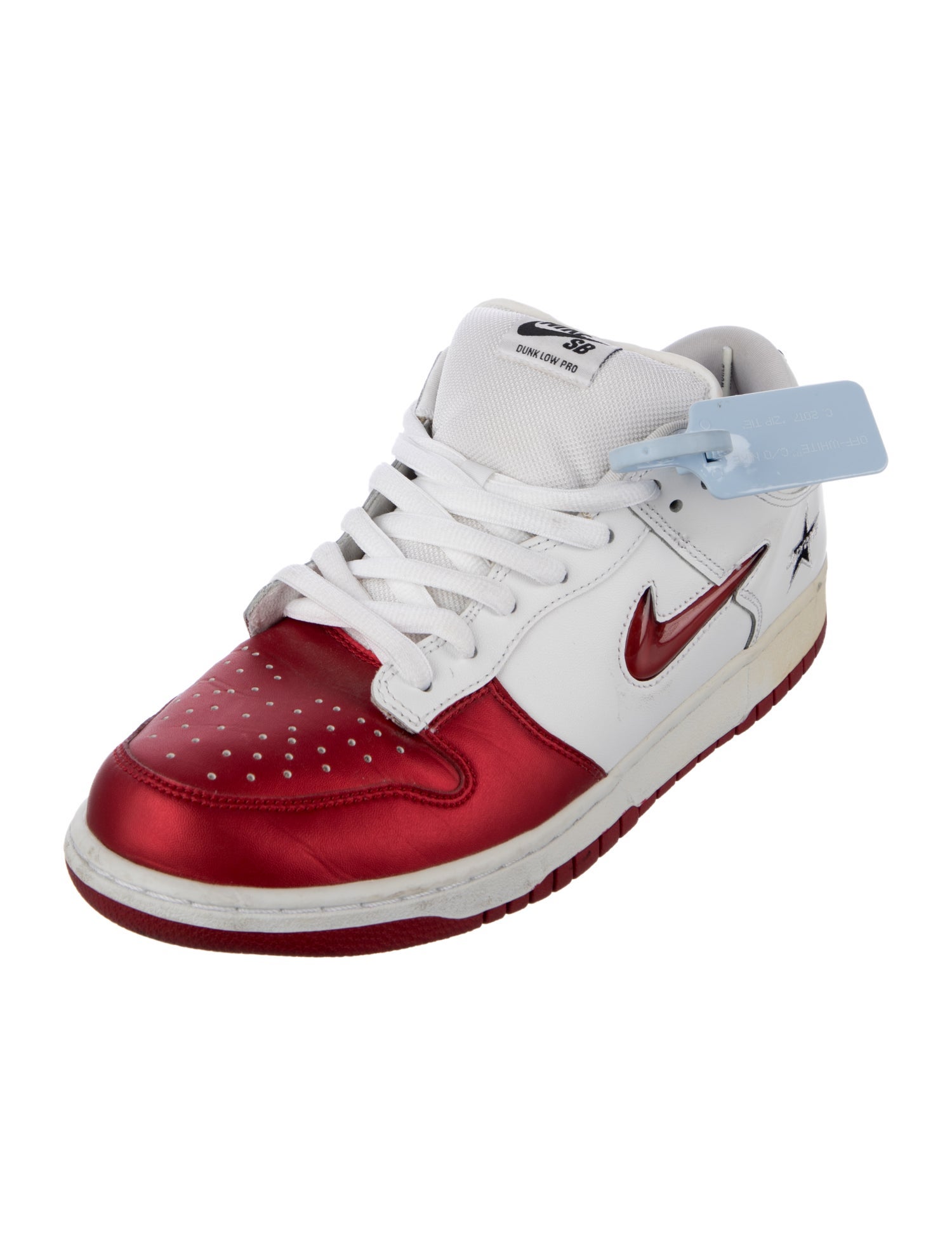 Supreme x Nike SB Dunk Low Sneakers