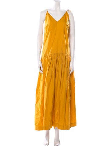 S/W/F Dresses V-Neck Long Dress M