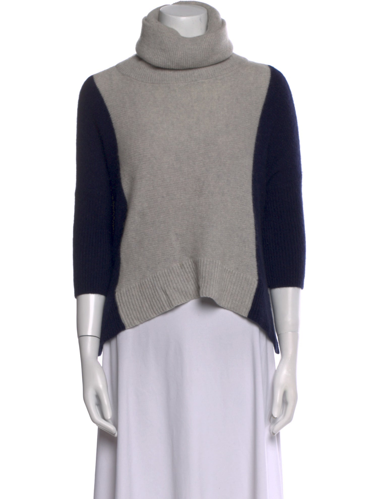 360 SWEATER Cashmere Turtleneck Sweater