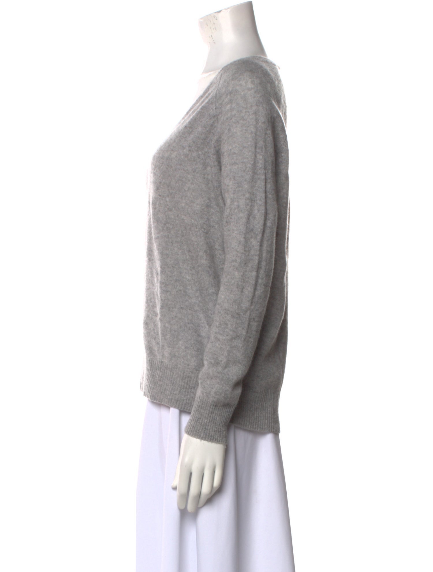 360 SWEATER Cashmere V-Neck Sweater