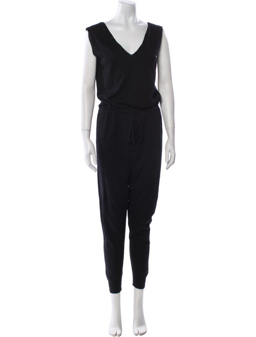 Sminfinity V-Neck Jumpsuit
