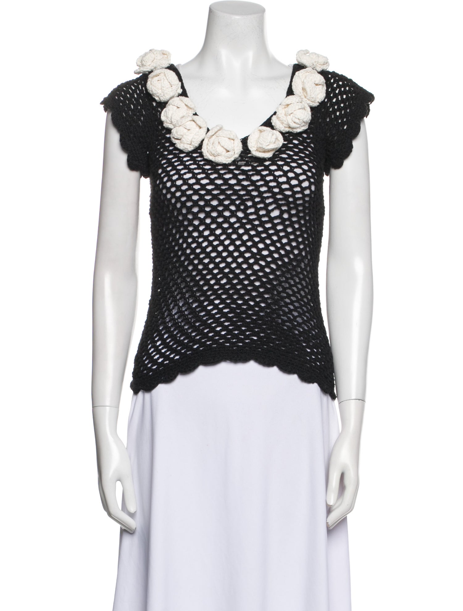 Tach Clothing Patterned V-Neck Top