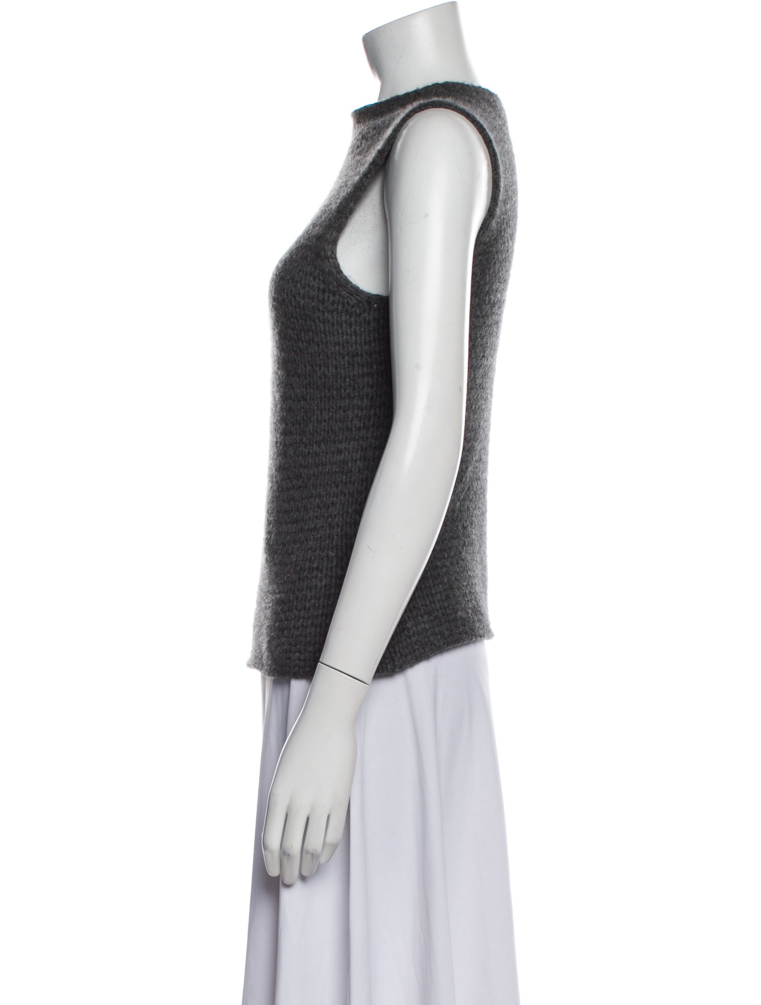 Tahari Crew Neck Sleeveless Top