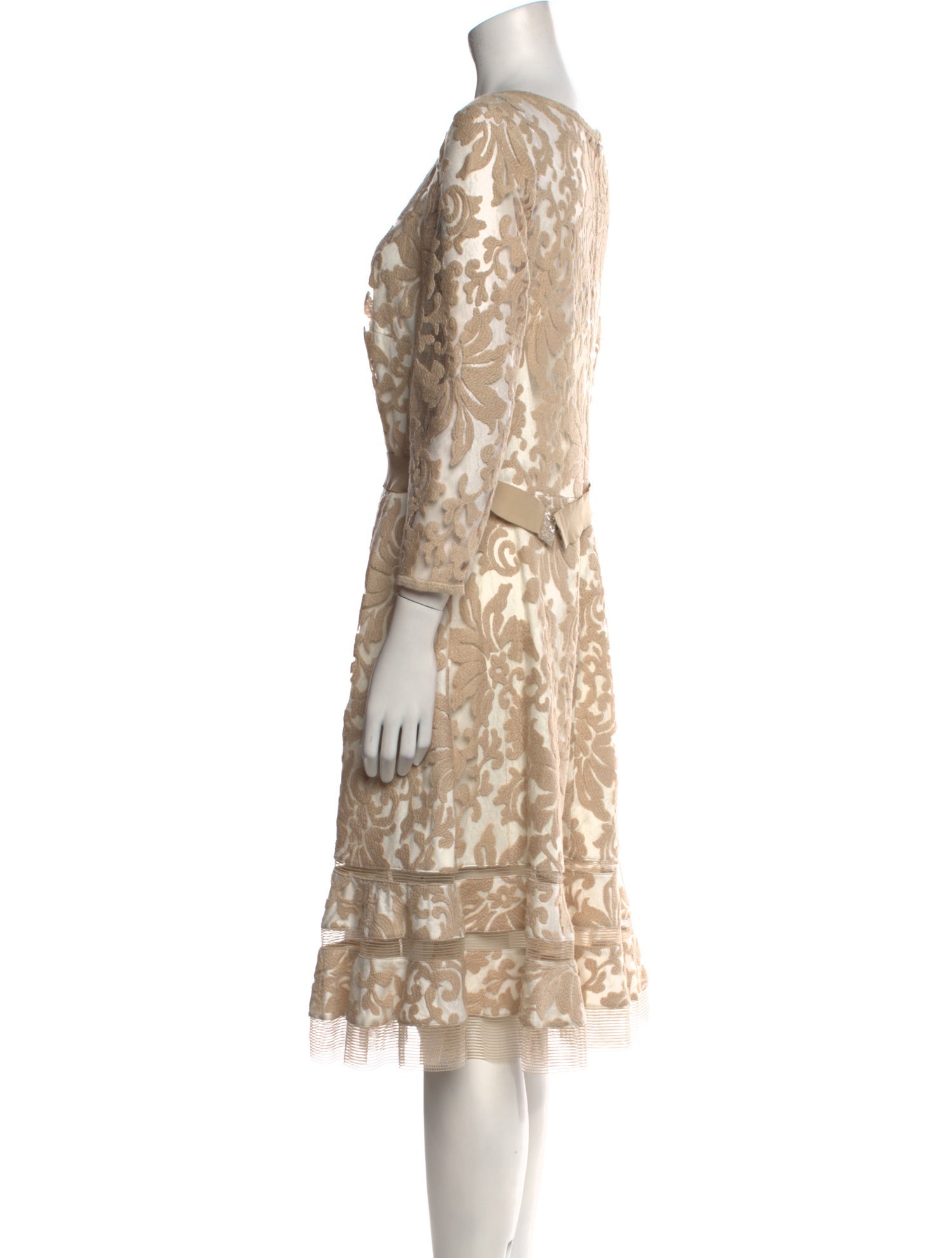 Tadashi Shoji Lace Pattern Knee-Length Dress