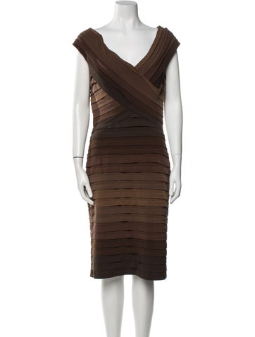 Tadashi Shoji Dresses V-Neck Knee-Length Dress L