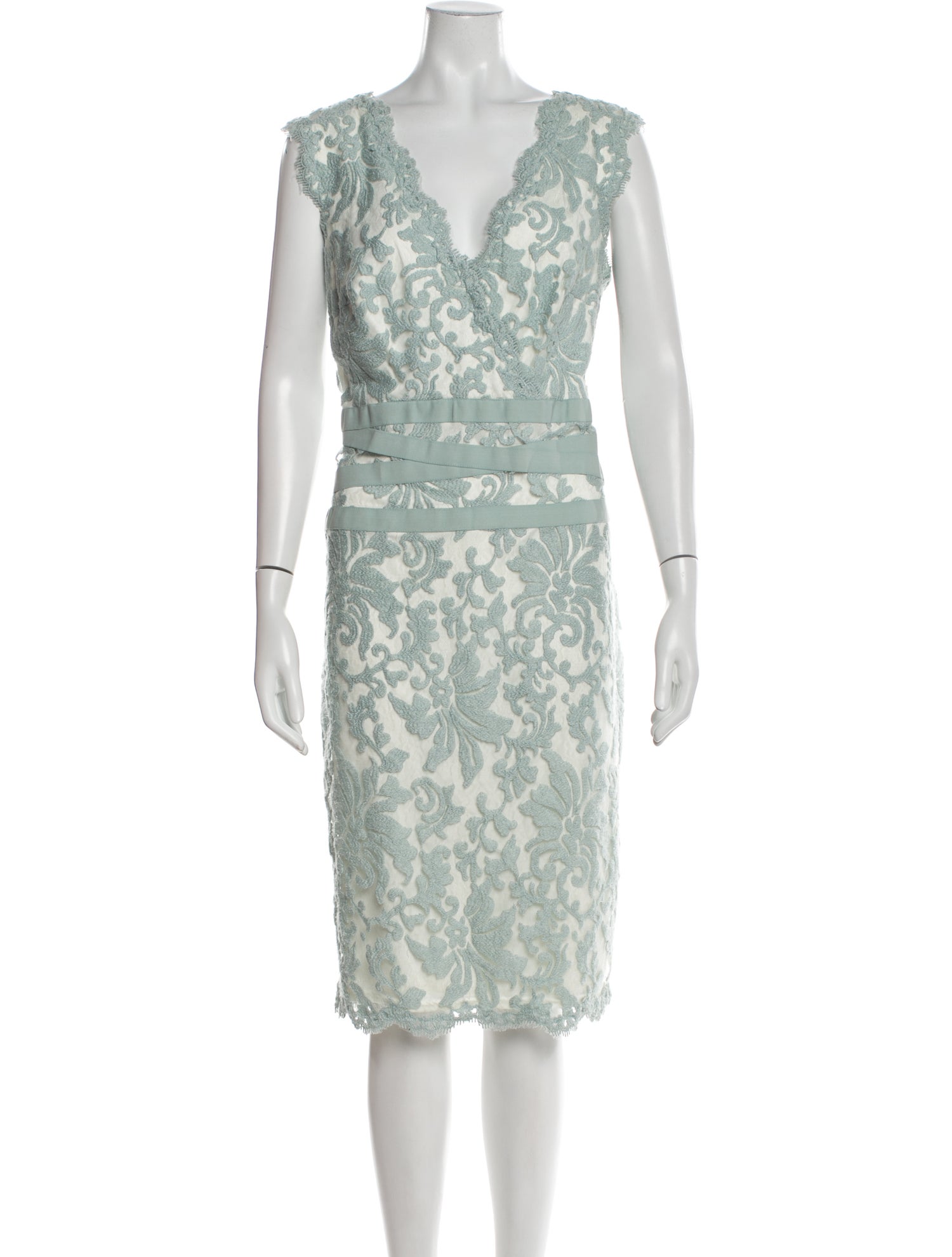 Tadashi Shoji Lace Pattern Knee-Length Dress