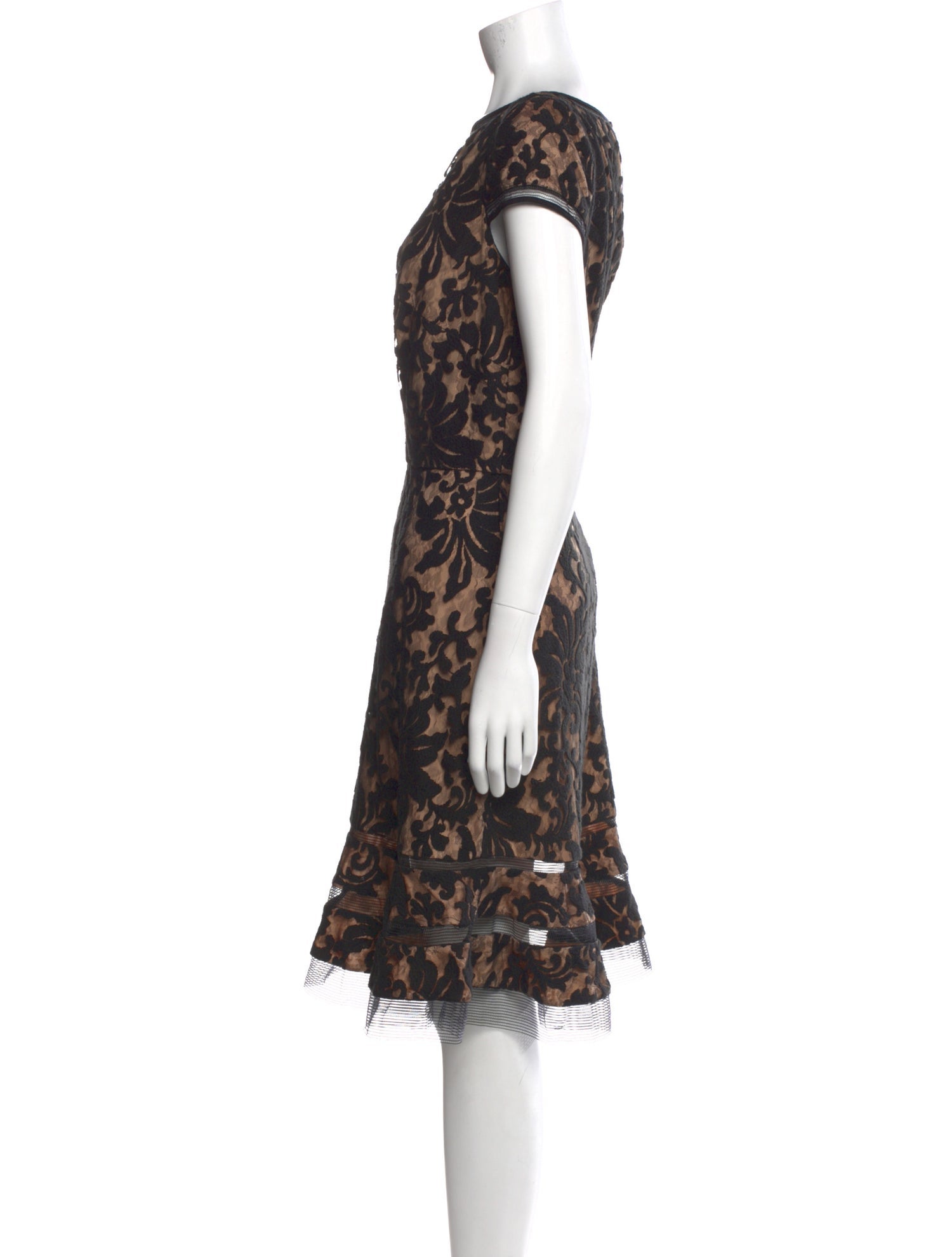 Tadashi Shoji Floral Print Knee-Length Dress