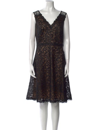 Tadashi Shoji Lace Pattern Knee-Length Dress