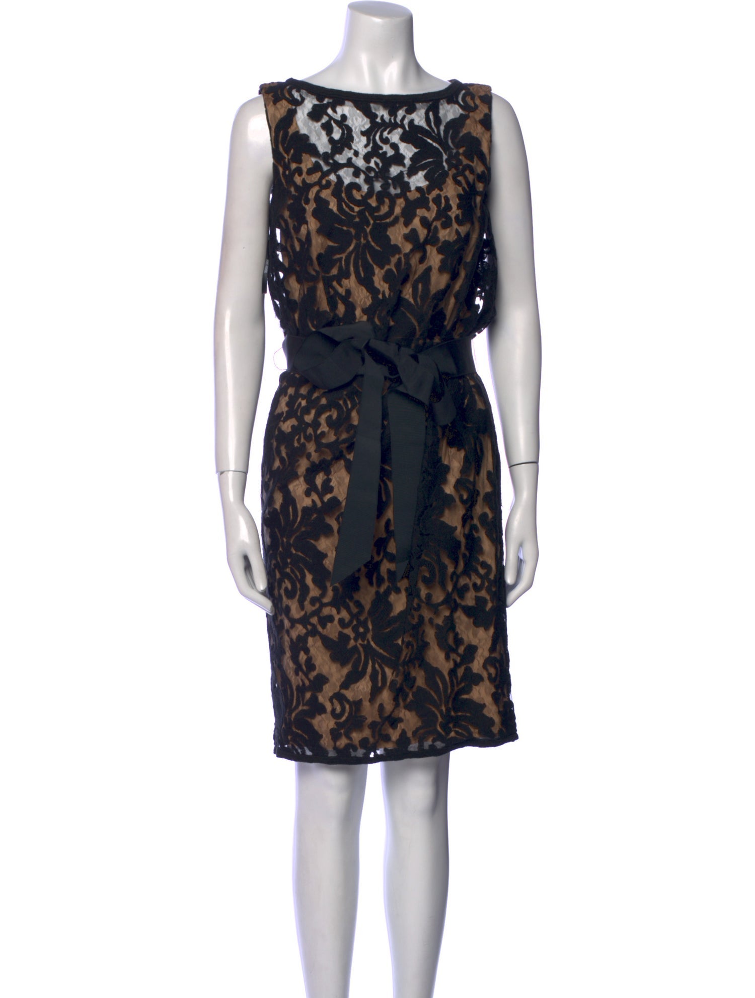 Tadashi Shoji Lace Pattern Knee-Length Dress