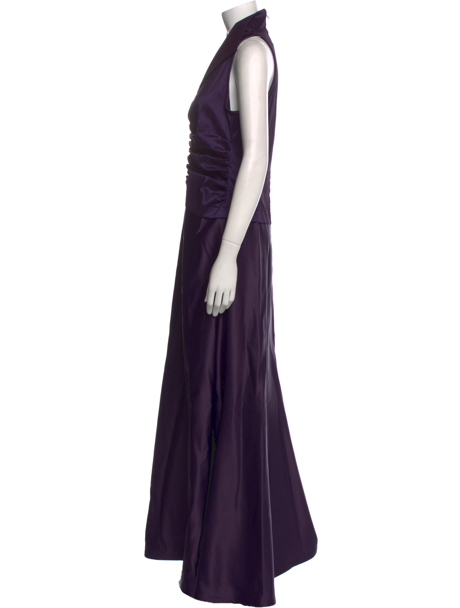 T by Tadashi Halterneck Long Dress