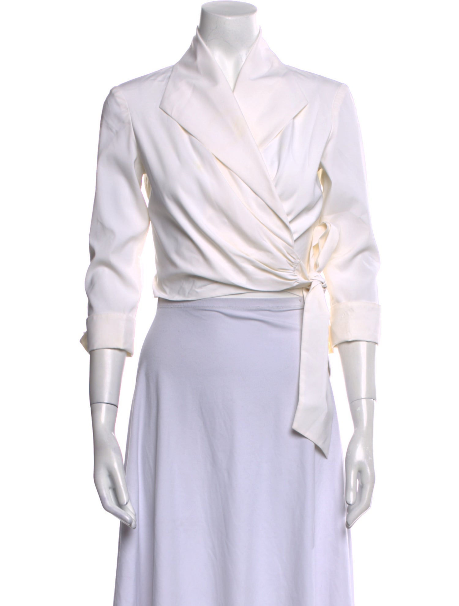 T by Tadashi Three-Quarter Sleeve Crop Top