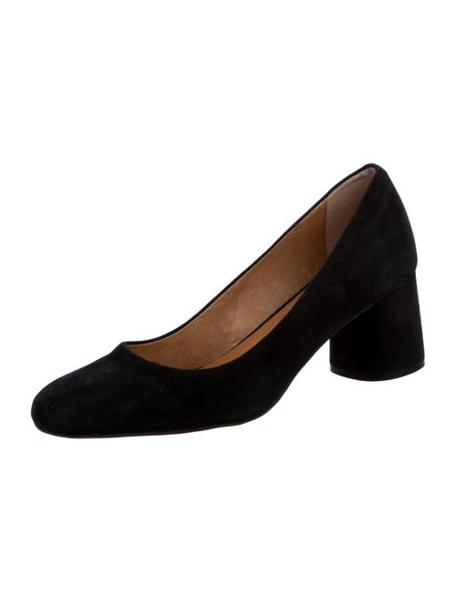 10 Corso Como Suede Pumps