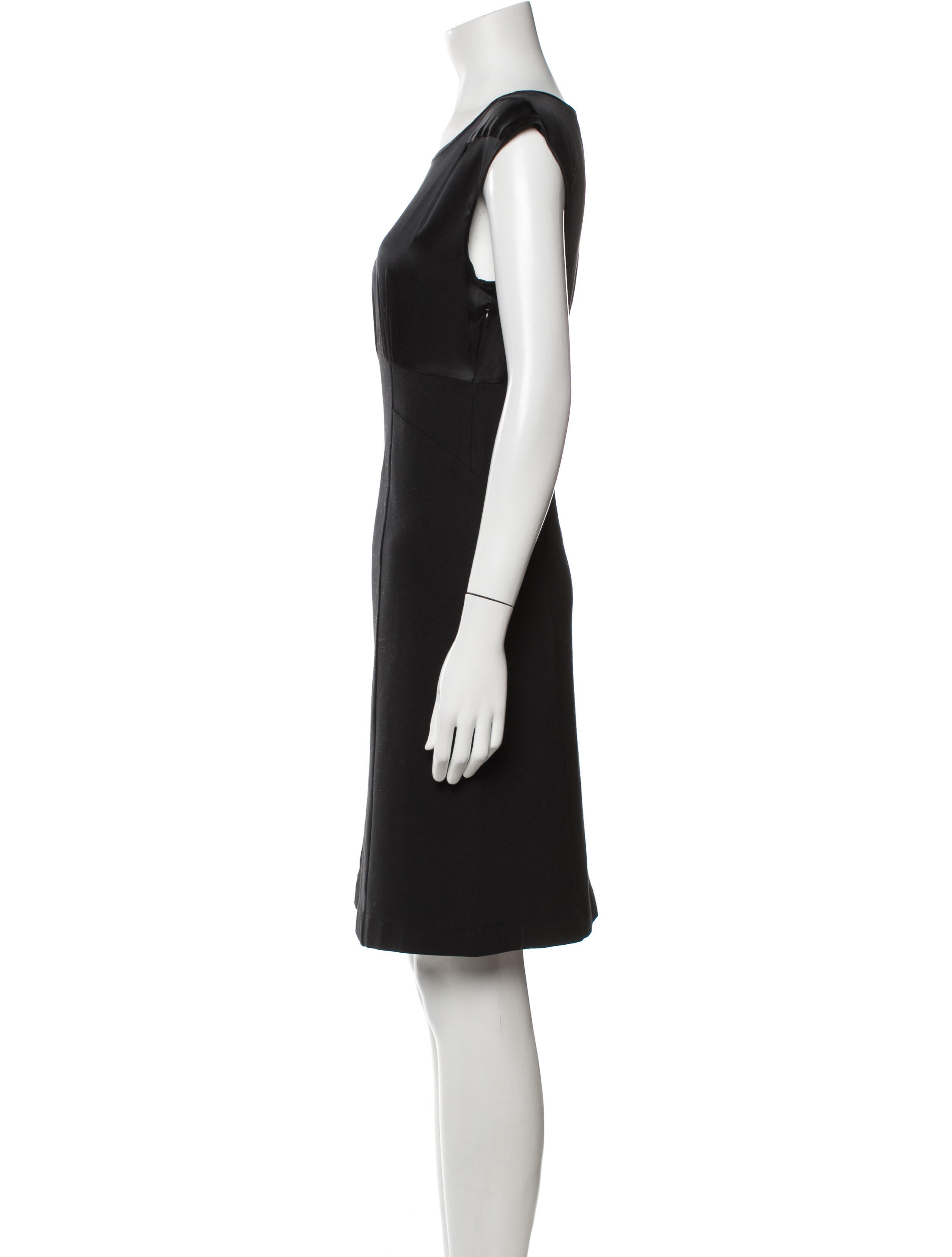 Theory Scoop Neck Knee-Length Dress