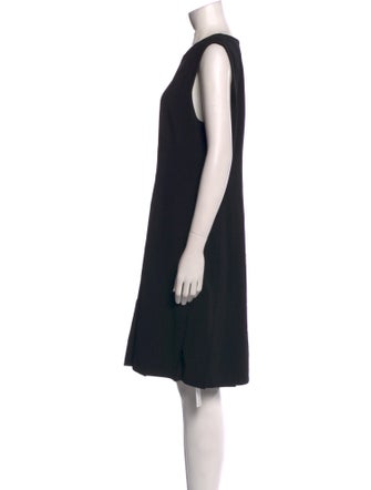 Theory Virgin Wool Knee-Length Dress