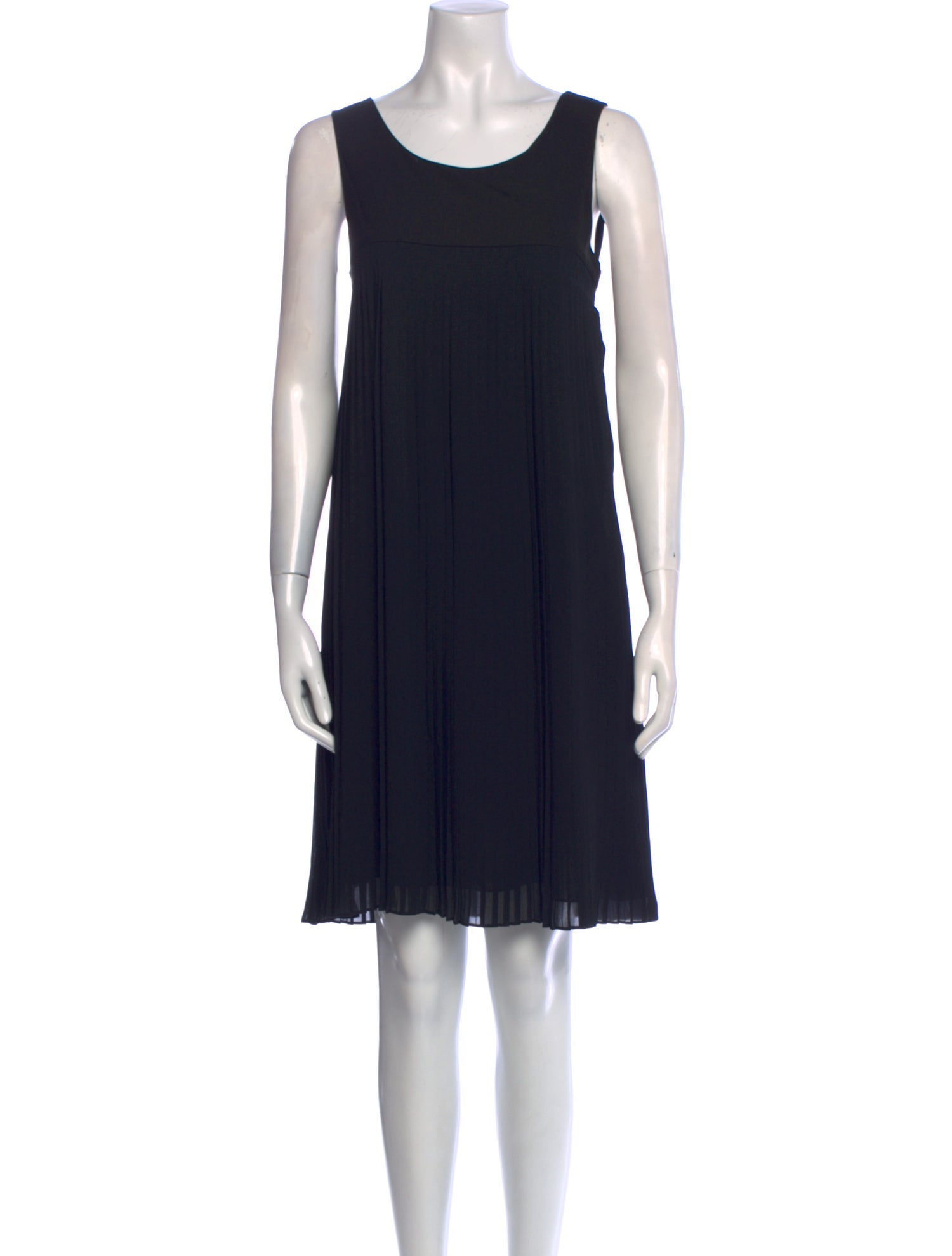 Theory Scoop Neck Knee-Length Dress