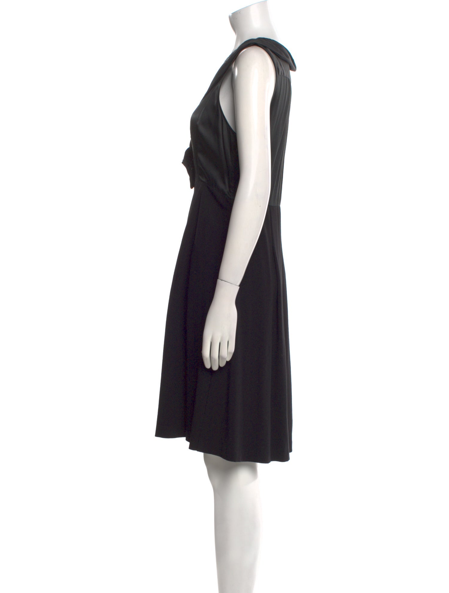 Theory V-Neck Knee-Length Dress