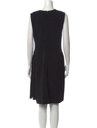 Theory Crew Neck Knee-Length Dress