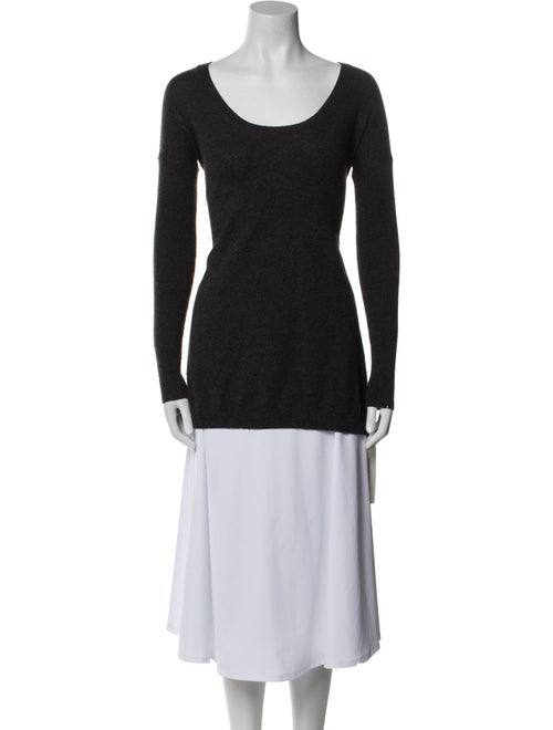 Theory Cashmere Scoop Neck Sweater