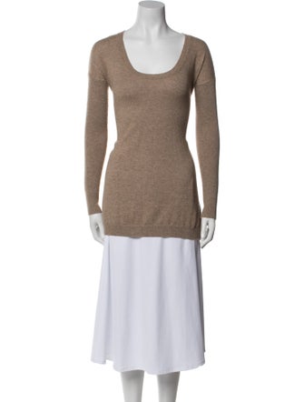 Theory Cashmere Scoop Neck Sweater