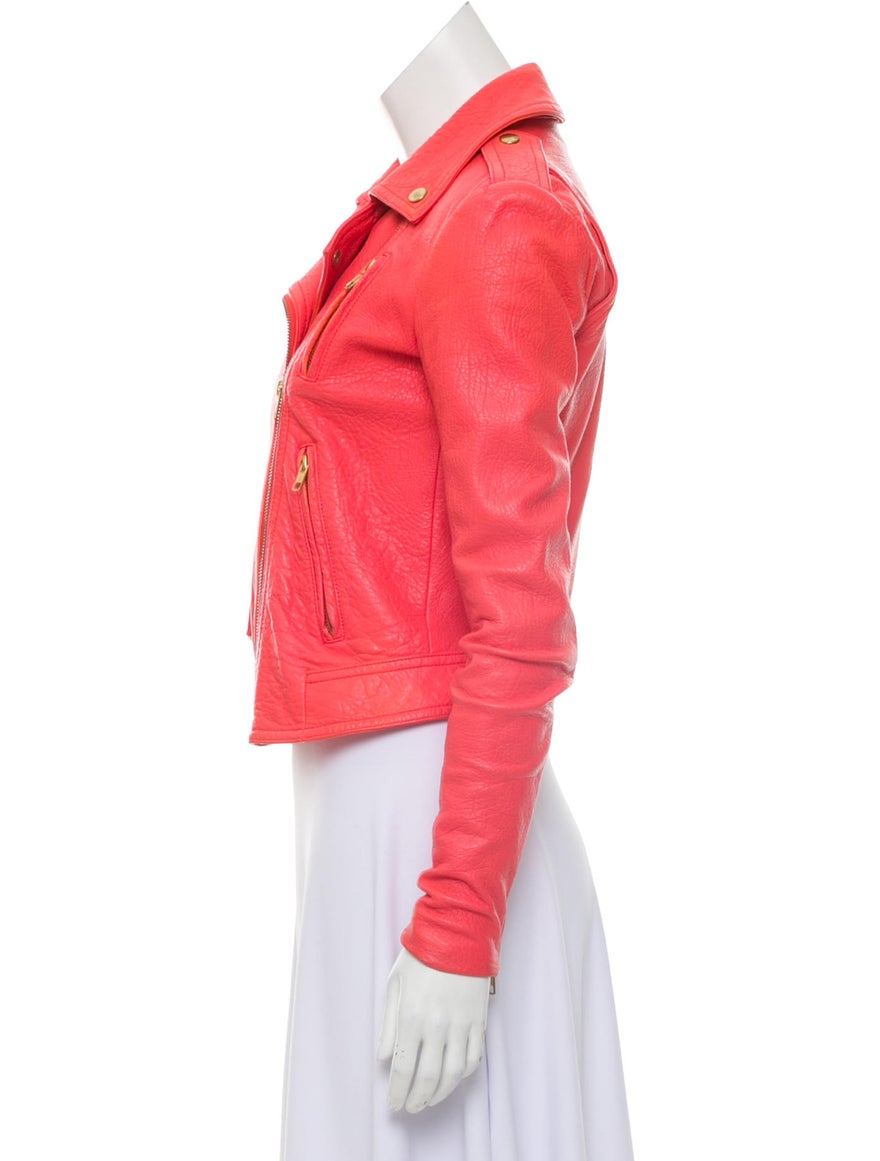 Petite red leather blazer, hot college girl fingering her self