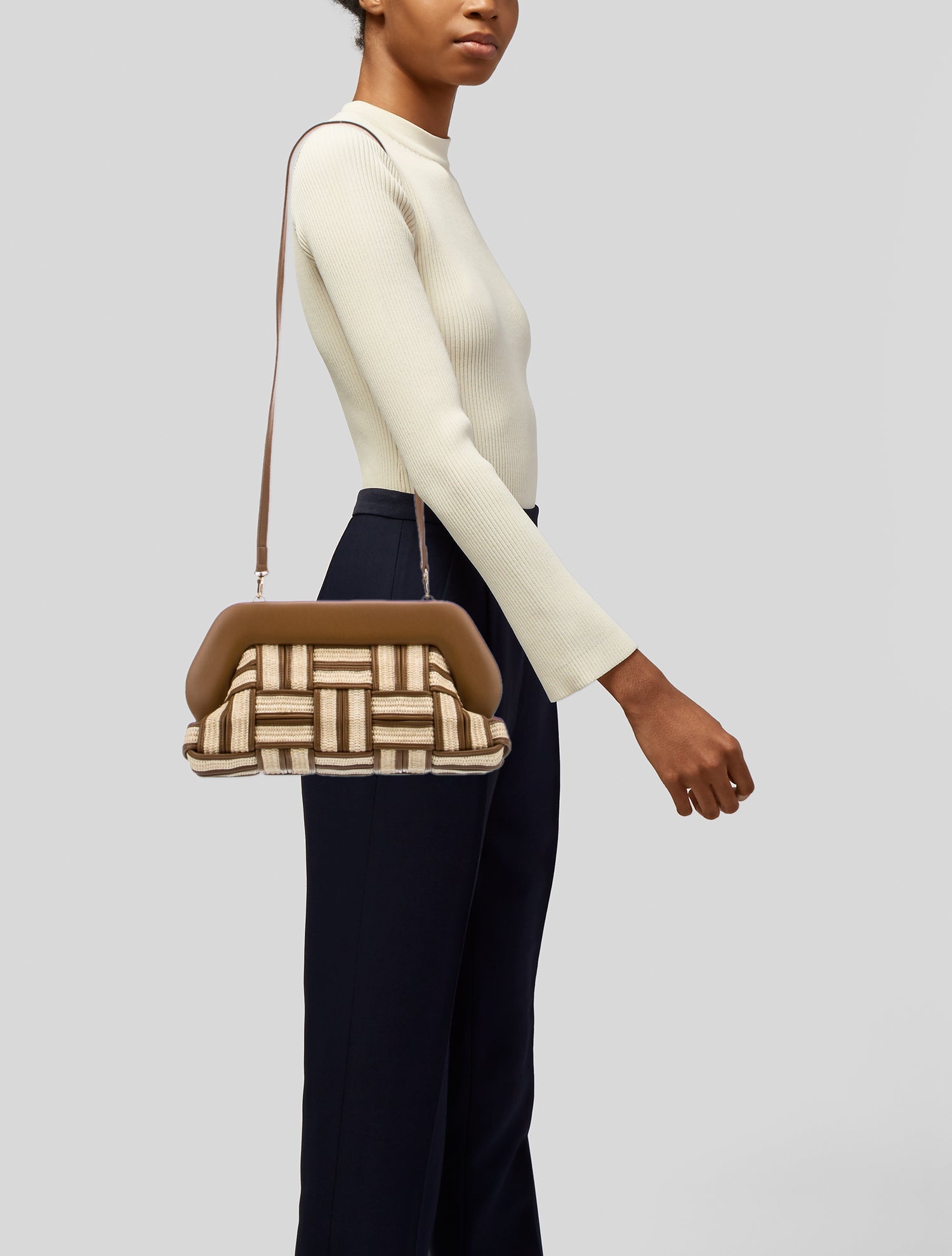 Themoirè Raffia Shoulder Bag