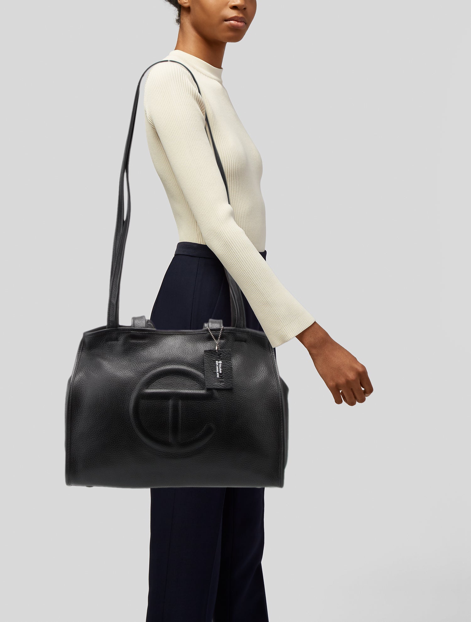 Wilsons x Telfar Leather Medium Black Carry Bag Medium