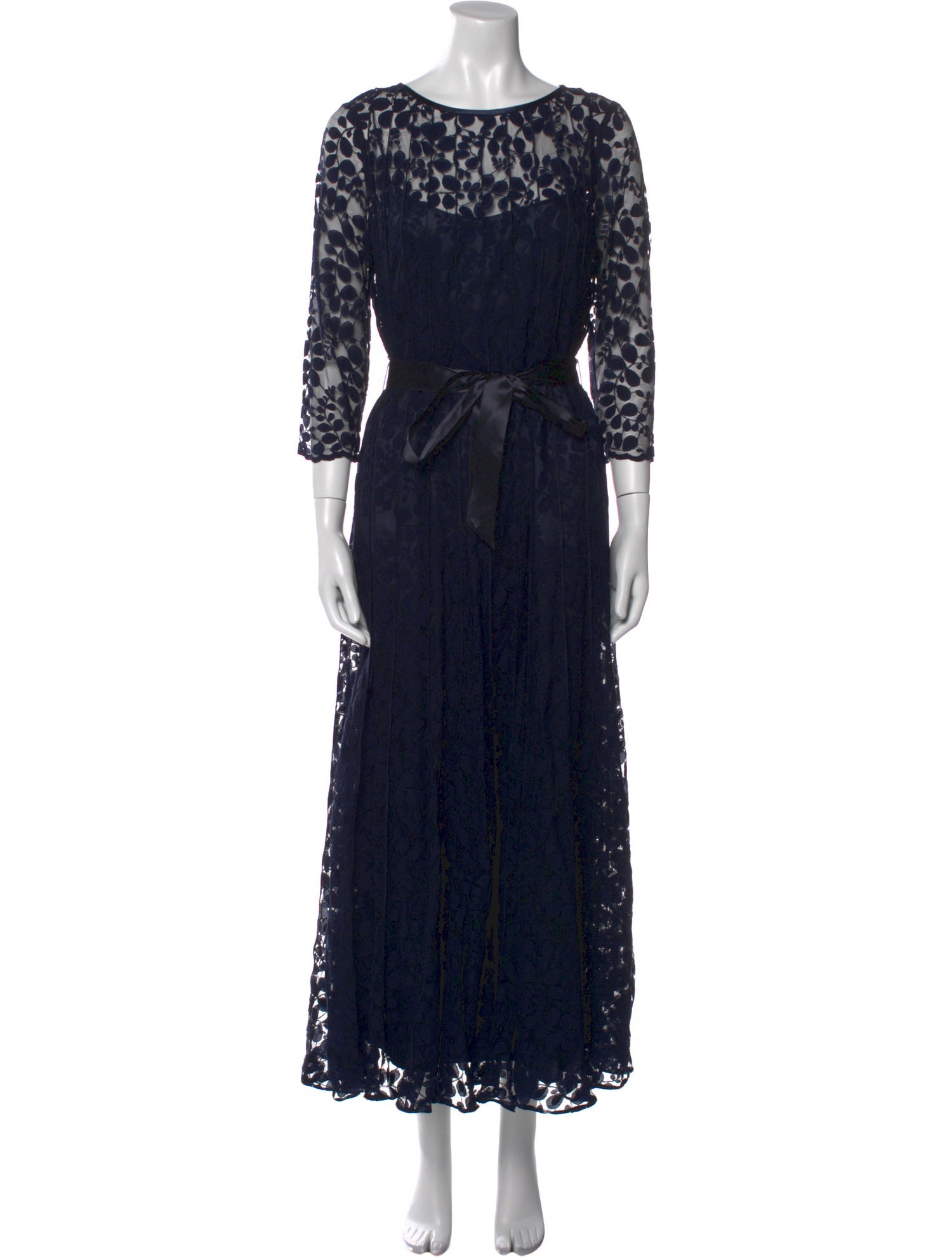 Teri Jon Lace Pattern Long Dress w/ Tags