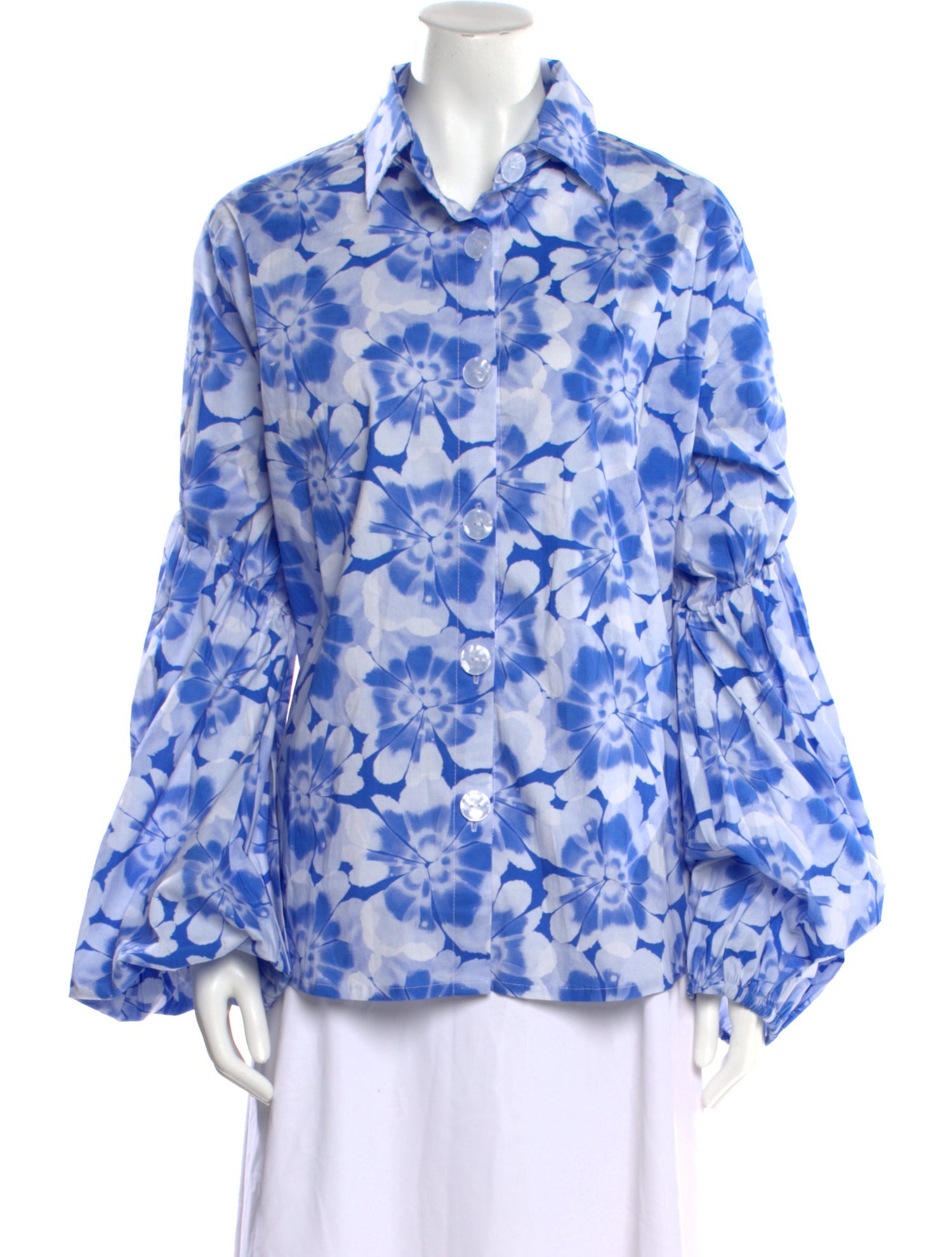 THE LULO PROJECT Floral Print Long Sleeve Button-Up Top w/ Tags