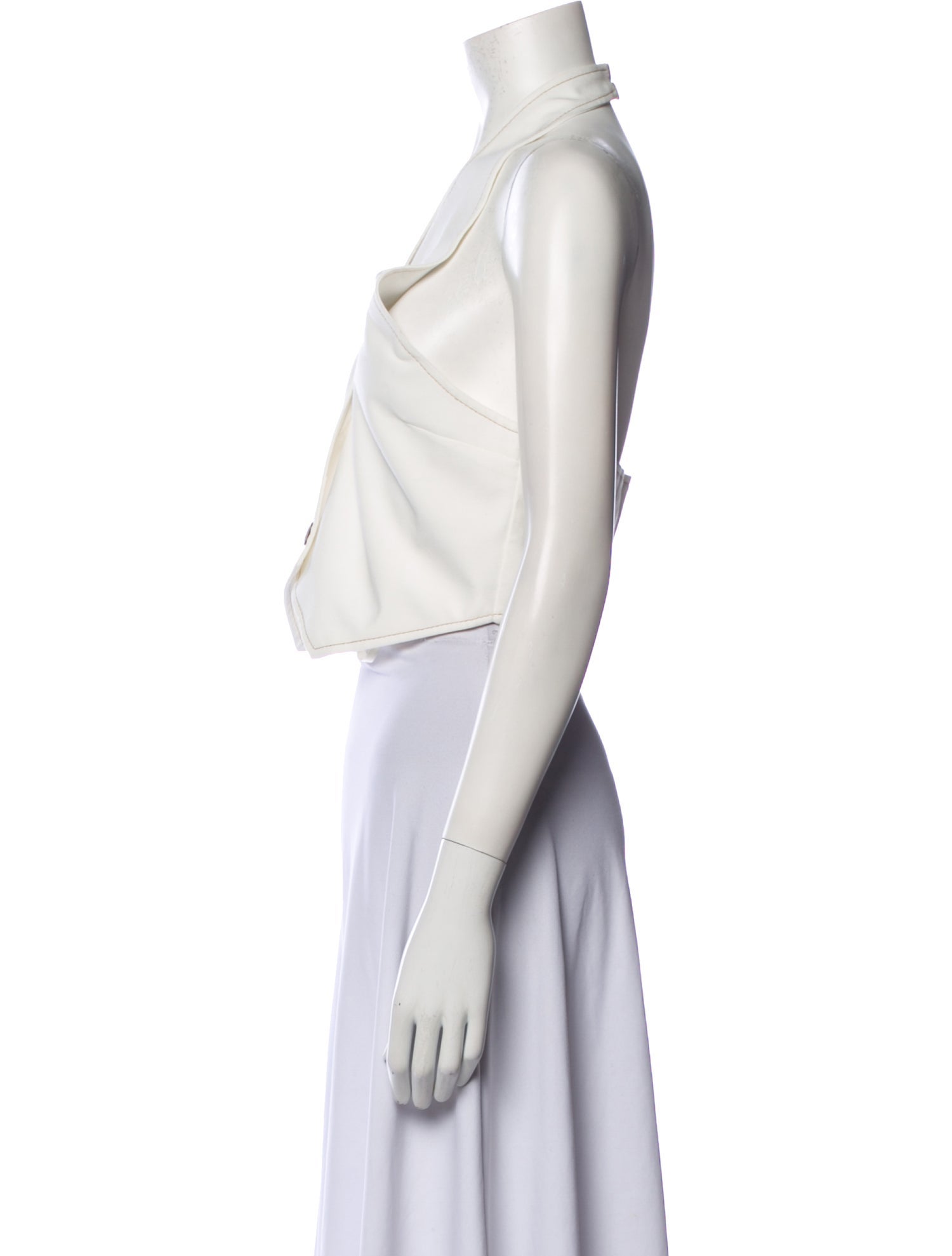 the femm V-Neck Sleeveless Crop Top