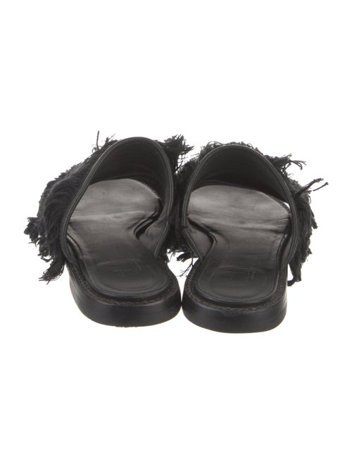 Tibi Slides