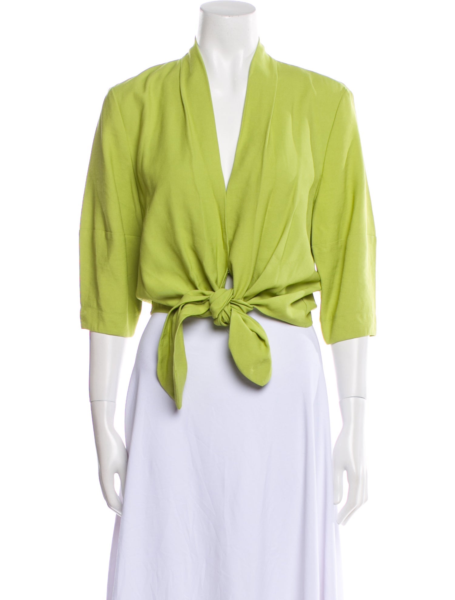 The Sei V-Neck Three-Quarter Sleeve Crop Top w/ Tags