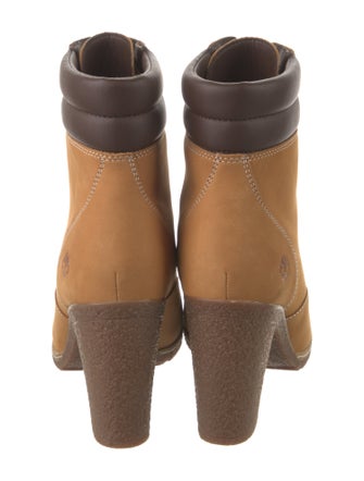 Timberland Nubuck Lace-Up Boots