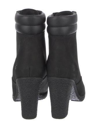 Timberland Nubuck Lace-Up Boots