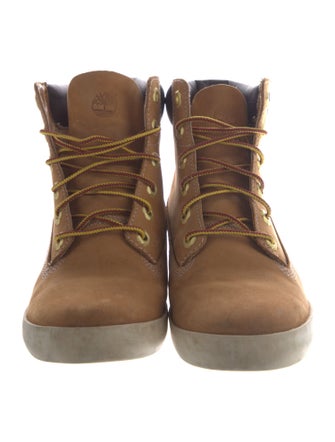Timberland Nubuck Lace-Up Boots